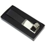 LLAVERO ARUM NEGRO M 3100 N (CURPIEL - METAL) - Imagen 2