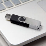 USB KRASNODAR 32 GB NEGRO USB 331 N (METAL - RUBBER) - Imagen 3